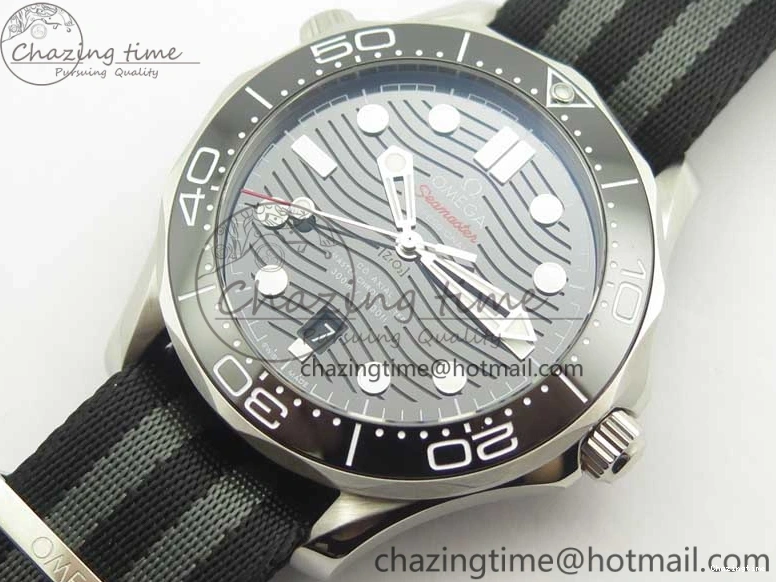 0113 2018 Seamaster Diver 300M VSF Best Edition Black Ceramic Dial on Black Gray Nato Strap A Unique 8057